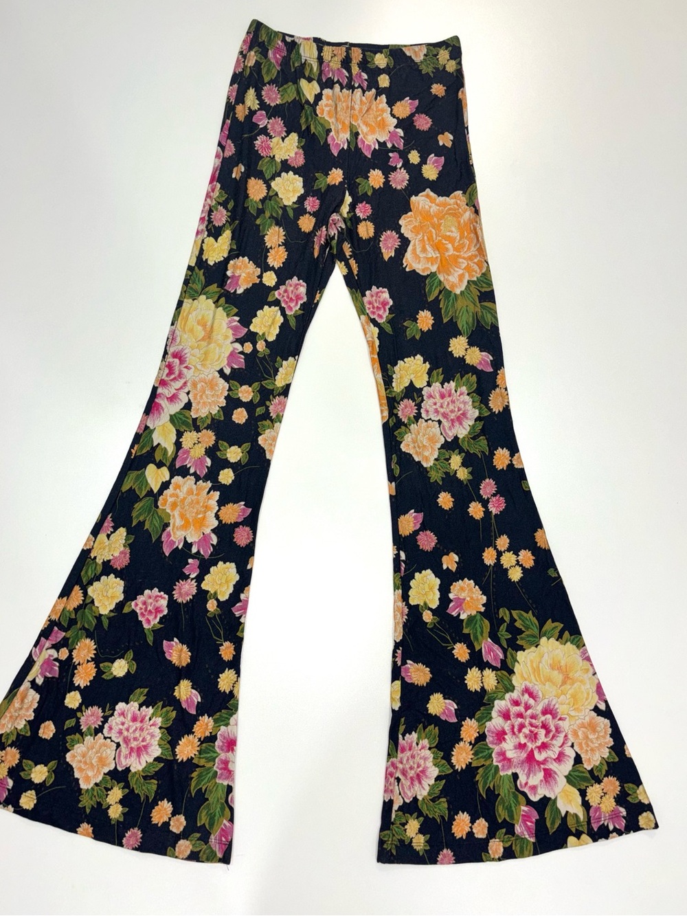 Novella Royale floral flare pants